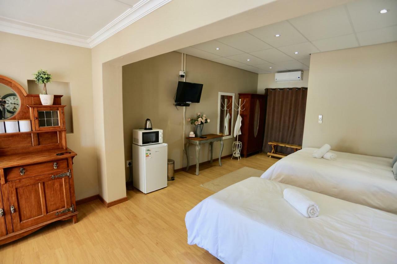 Boutique Guesthouse Mariental Exteriör bild